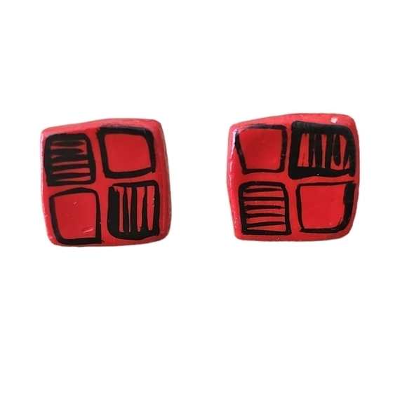 Hand painted ceramic stud earrings, black and red - Picture 1 of 3